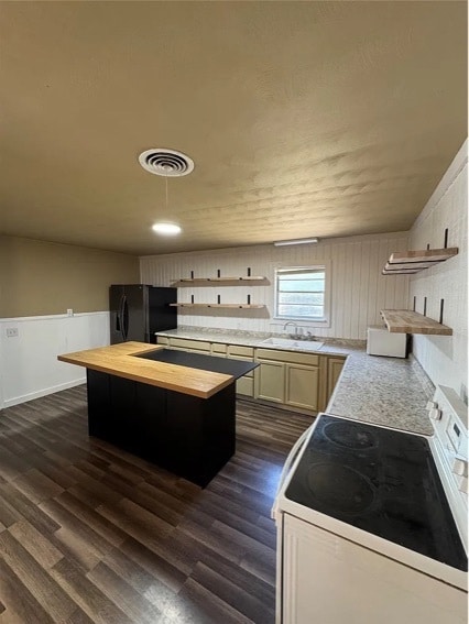 Photo - 400 S Vicks St