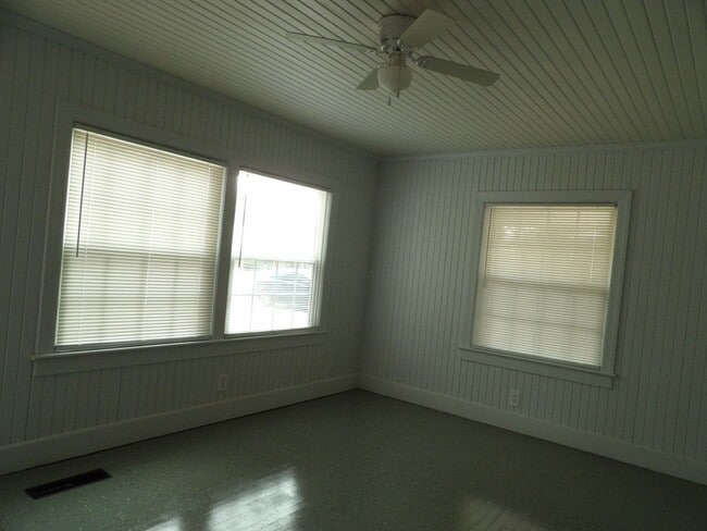 Building Photo - Highland Drive, Enterprise, AL Rental