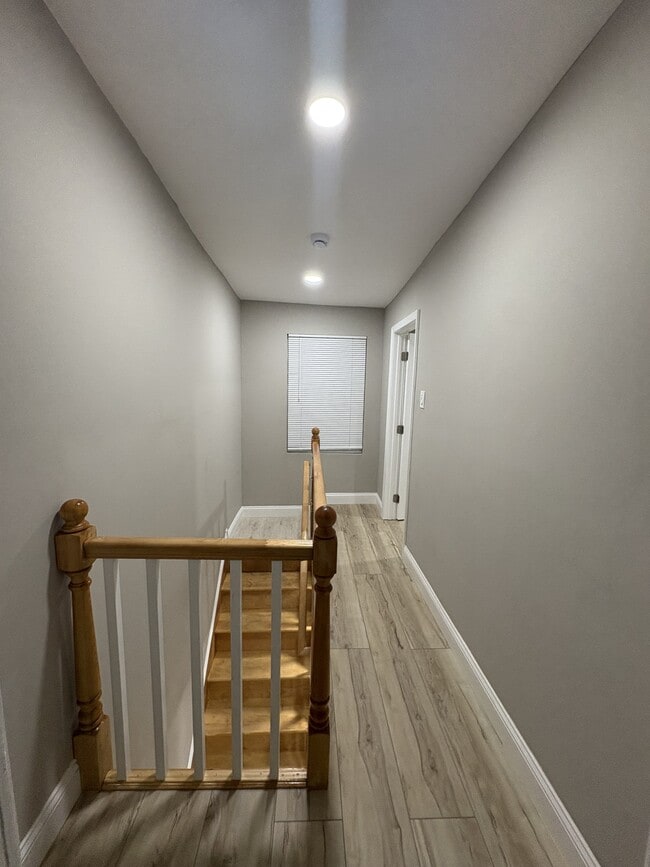 Photo - 2229 N Hancock St