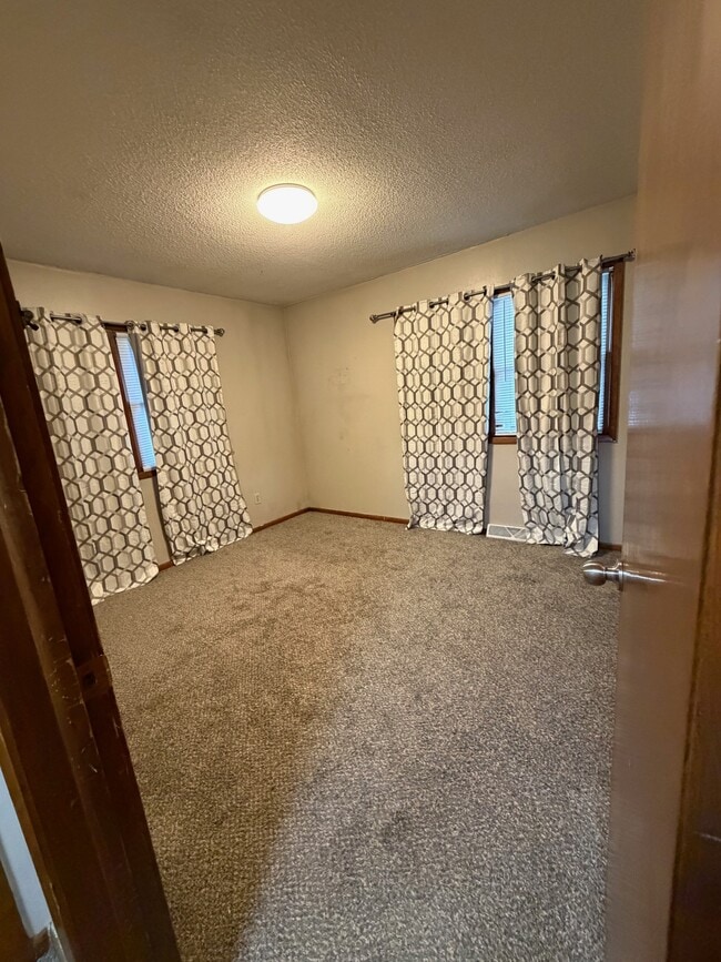 1330 Delta Dr