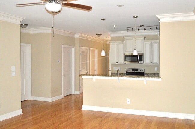 Photo - 34 Mingo Dr Unit 1C