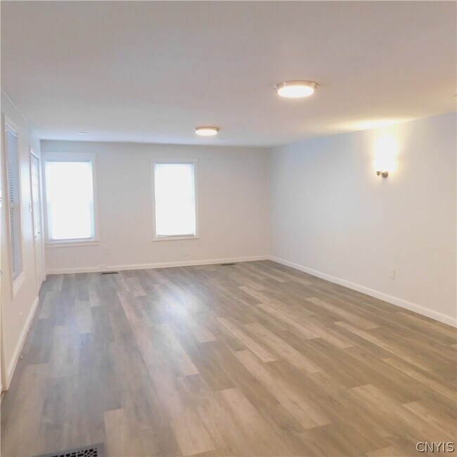 Photo - 405 Cypress St Unit # 1