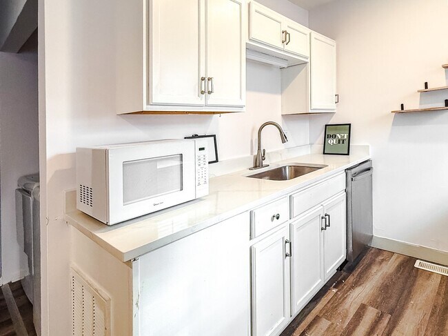 Photo - 515 Lynch Ave NW Unidad 515 Lynch Ave Triplex