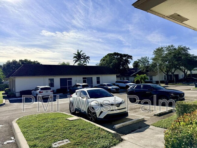 Photo - 11973 Sturbridge Ln