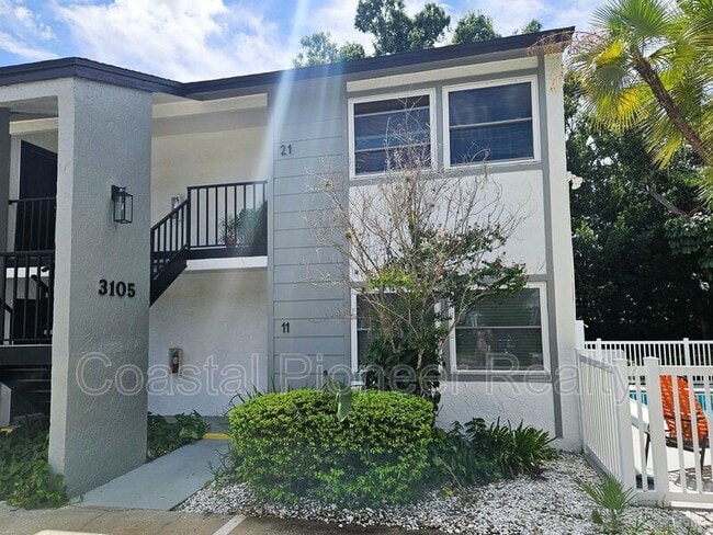 Building Photo - 3105 W Horatio St Unit 11 Rental