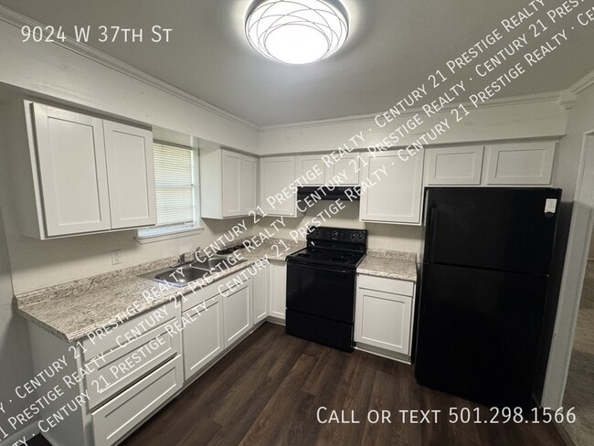 Photo - 9024 W 37th St