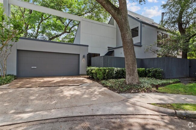 Building Photo - 1 Boulevard Green Rental