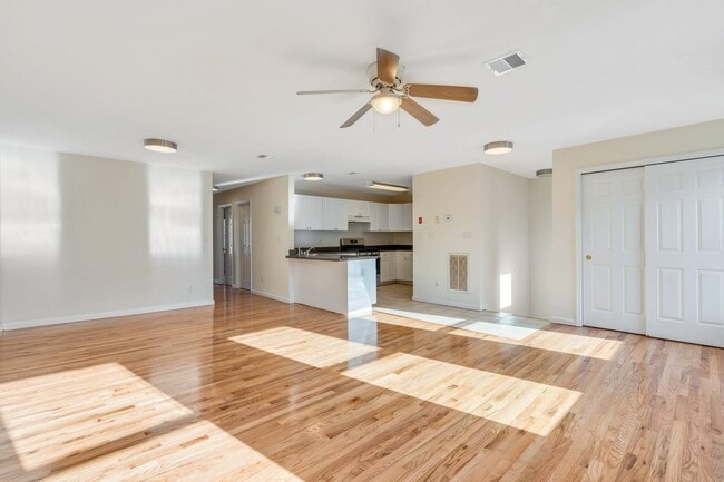 Photo - 529 M.L.K. Drive