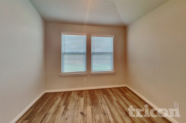 Photo - 13669 Paxton Blvd