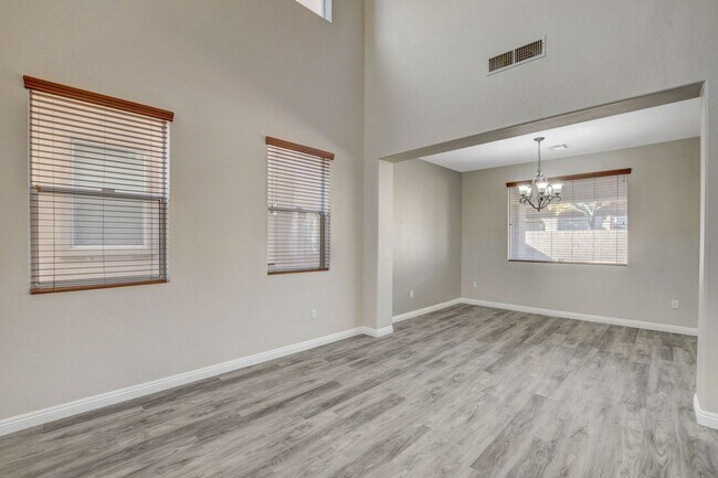 Photo - TWO STORY CUL-DE-SAC HOME, 3 BEDROOM 2.5 BATH HOME