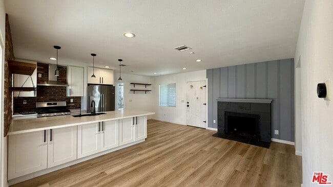 Photo - 6056 Fair Ave