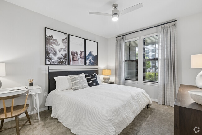 B2 2BR, 2BA - 1,147SF - Bedroom