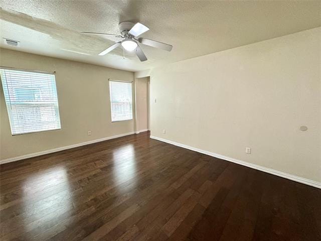 Building Photo - 2335 Bloomfield Dr Rental