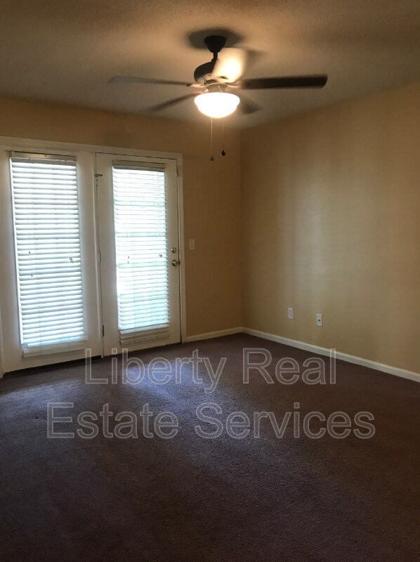 237 Magnolia Plantation Ct