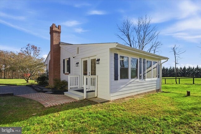 Photo - 18685 Haps Ln