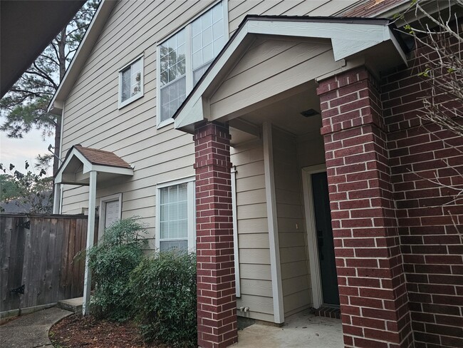 Building Photo - 35 S Avonlea Cir