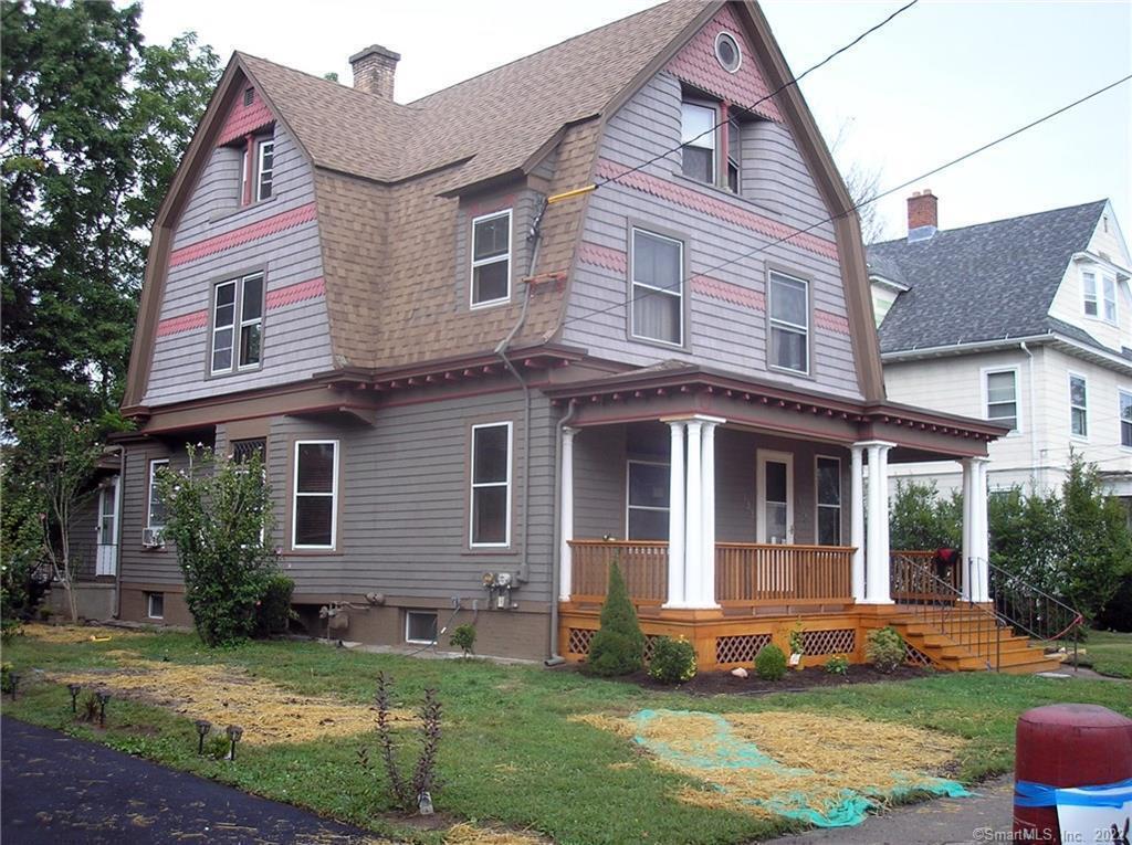 Photo - 133 Center St Unidad 3rd