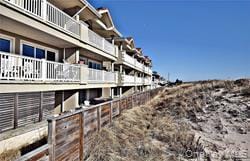 Building Photo - 1051 Oceanfront Unit 2