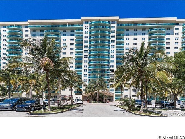 Photo - 19390 Collins Ave Condo Unit PH-09