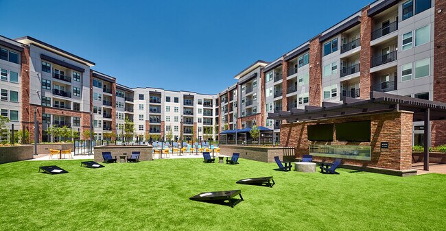 The Henry Apartments For Rent in Denver, CO