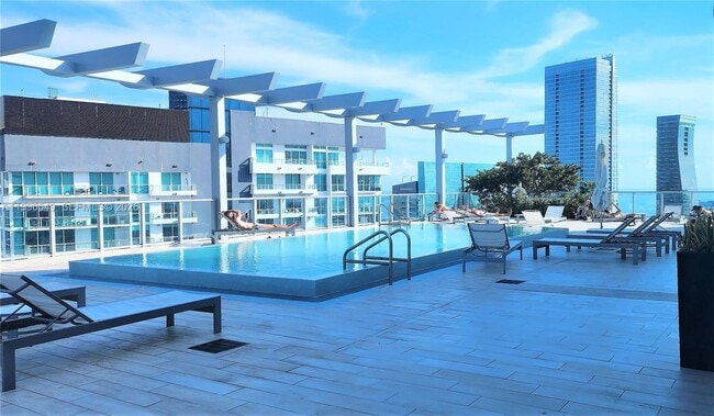 Building Photo - 1100 S Miami Ave Unit 1906