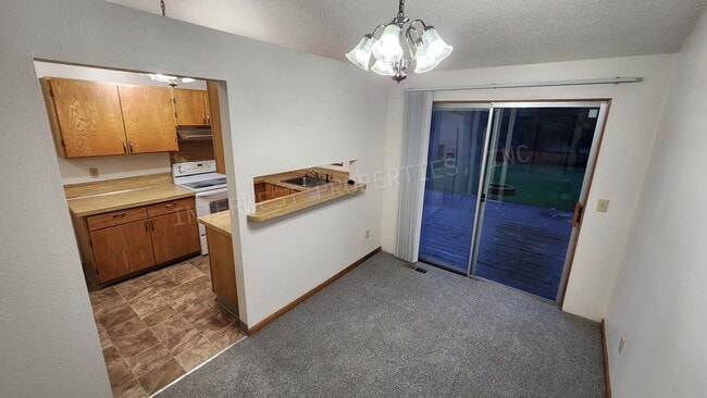 Photo - *1ST MONTH'S RENT FREE PROMO*  3 Bed 2 Bath Beaverton Home with big backyard, storage shed, A/C a...