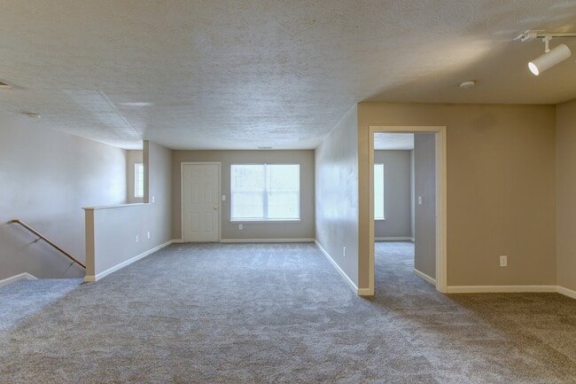 Photo - WEATHERLY RIDGE I