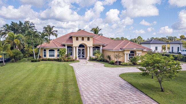 Photo - 6813 Wilson Rd