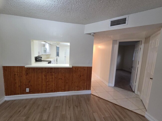 Photo - 7901 S Colony Cir Unit 101