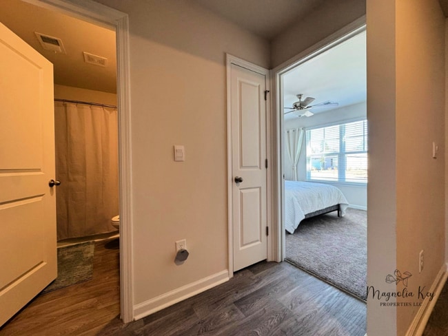 Photo - 514 Strawberry Fld Wy