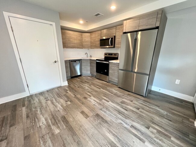 Photo - 623 N 36th St Unit 3