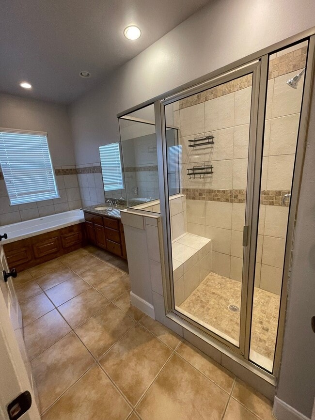 Photo - 2605 Almeda Forest Ct