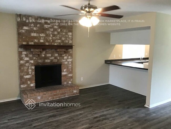 Photo - 2022 Oak Shores Dr