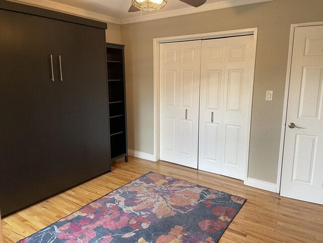 Photo - 4240 Francis Way