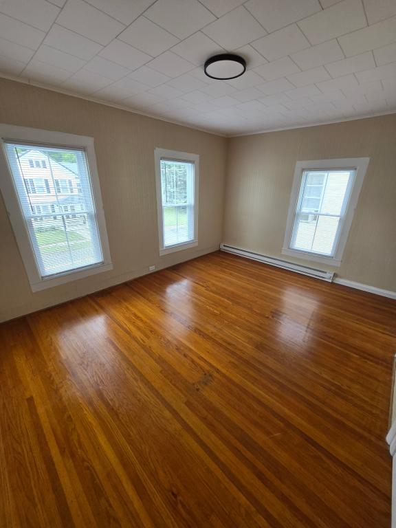 Building Photo - 507 S Litchfield St Unit Upper