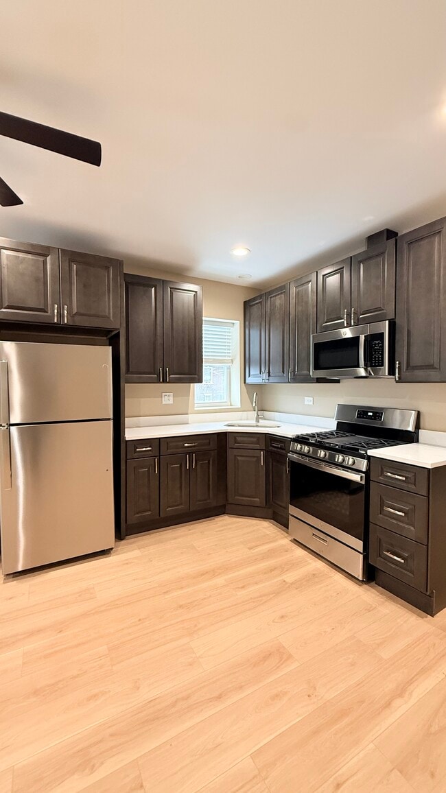 Photo - 4901 W Parker Ave Unit 1