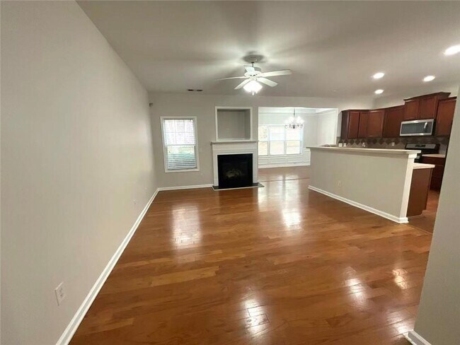 Photo - 2882 Cross Creek Dr