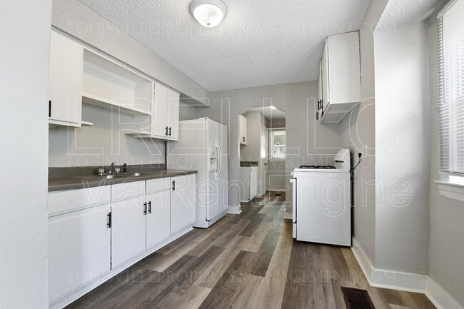 Photo - 4217 Grand Ave