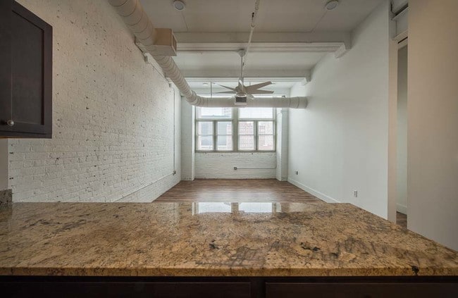 Worthington Square Apartments
