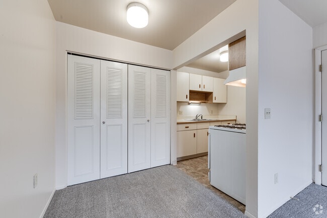 Concord Place Apartments