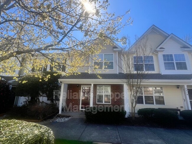 Building Photo - 7720 Averette Field Dr