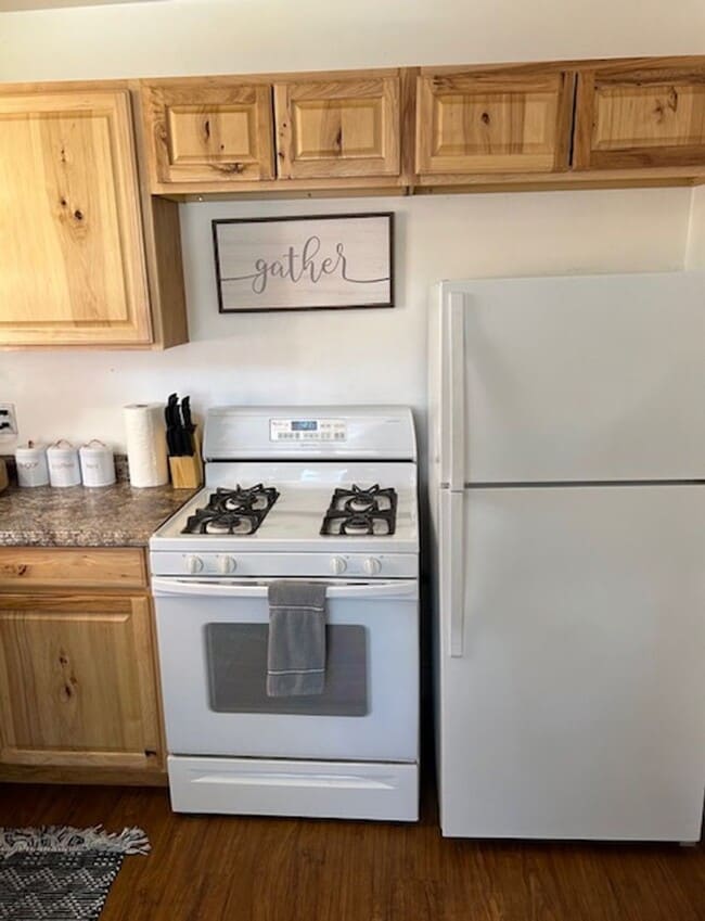 Photo - Charming 2 Bed, 1 Bath Home with Fenced Yard & Garage – Prime Location!
