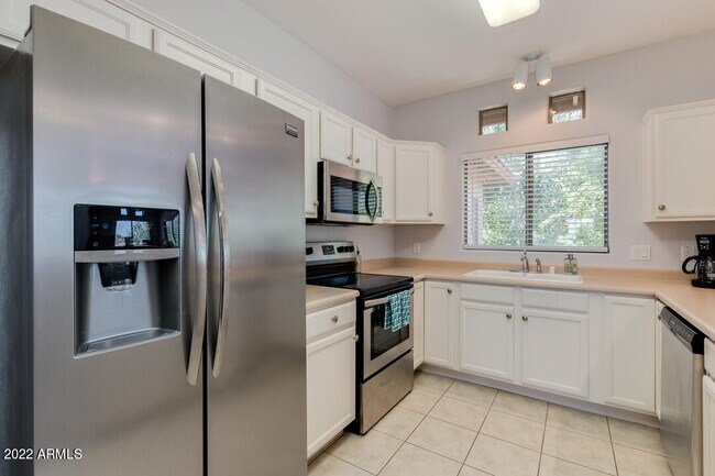 Photo - 1351 N Pleasant Dr Unit 2092