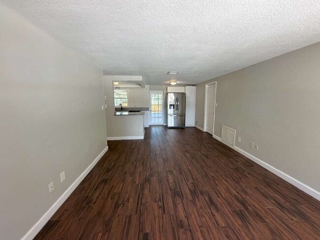 Photo - 1414 Coppertree Dr