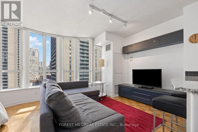 Photo - 33 Sheppard Ave E Unité 909