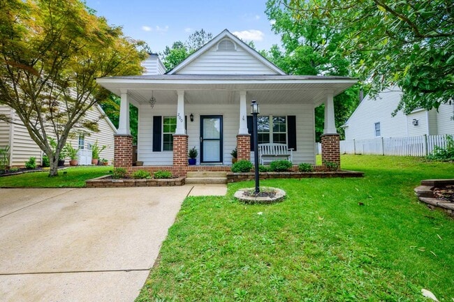 Updated High Gate Park Bungalow Just Short... - Updated High Gate Park Bungalow Just Short... House