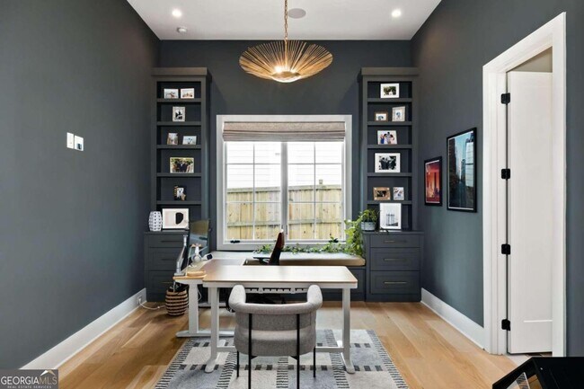 Photo - 1515 Grant Dr NE