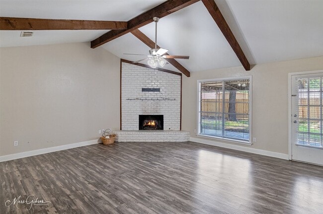 Photo - 9209 Blue Spruce Dr