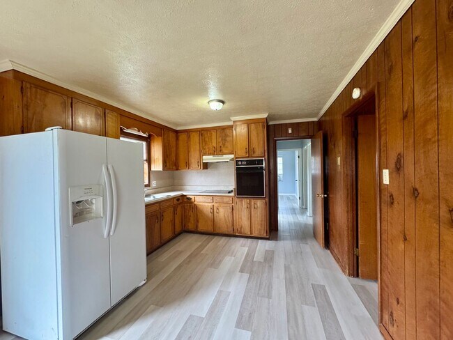 Photo - Pleasant 3/1 Brick Home in Rural Marianna