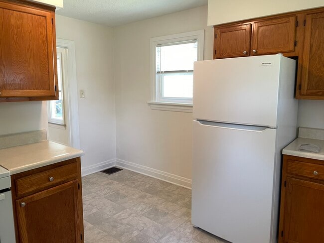 Photo - 615 Shenley Dr